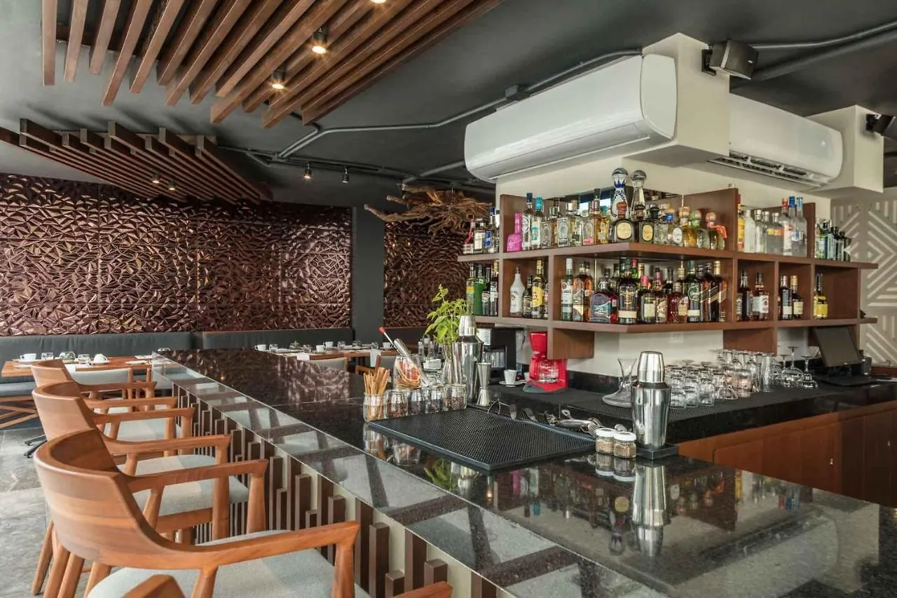 Serenity Hotel Boutique Playa del Carmen 5*,